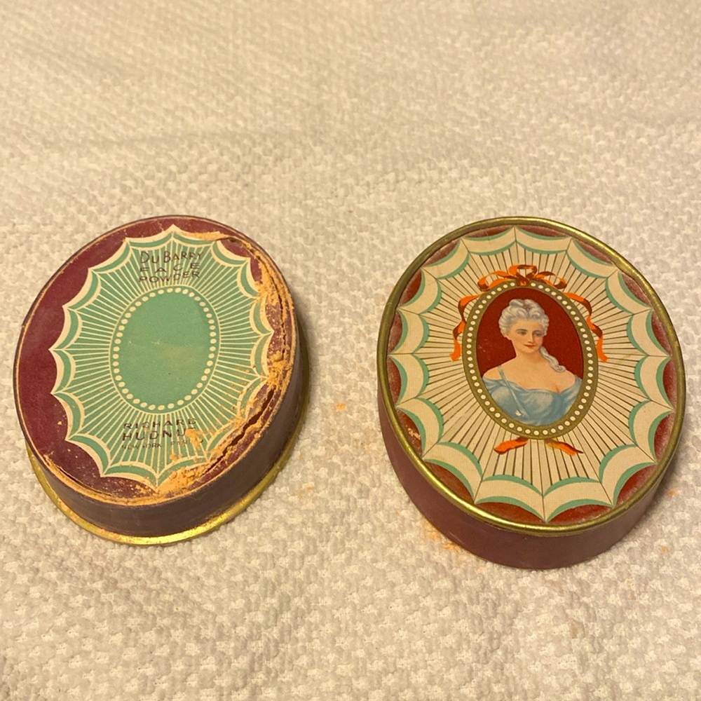 Dubarry face powder 1920’s by Richard Hudnut